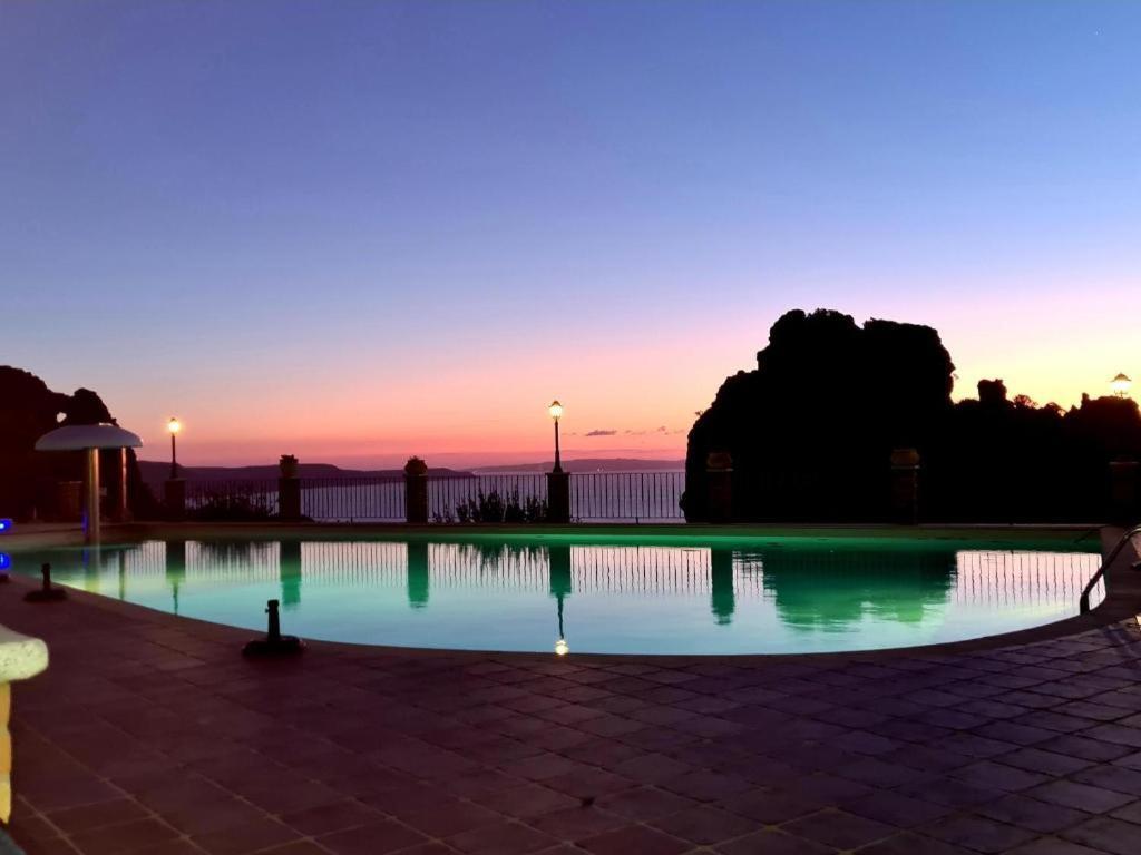 L'Estasi Tanca Piras A Bordo Piscina Con Vista Mare Villa Nebida Eksteriør billede
