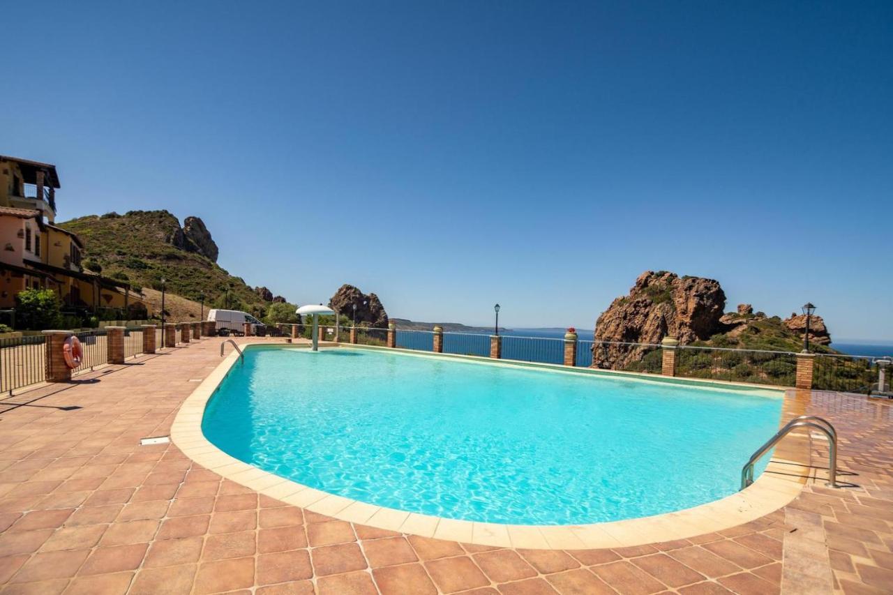 L'Estasi Tanca Piras A Bordo Piscina Con Vista Mare Villa Nebida Eksteriør billede