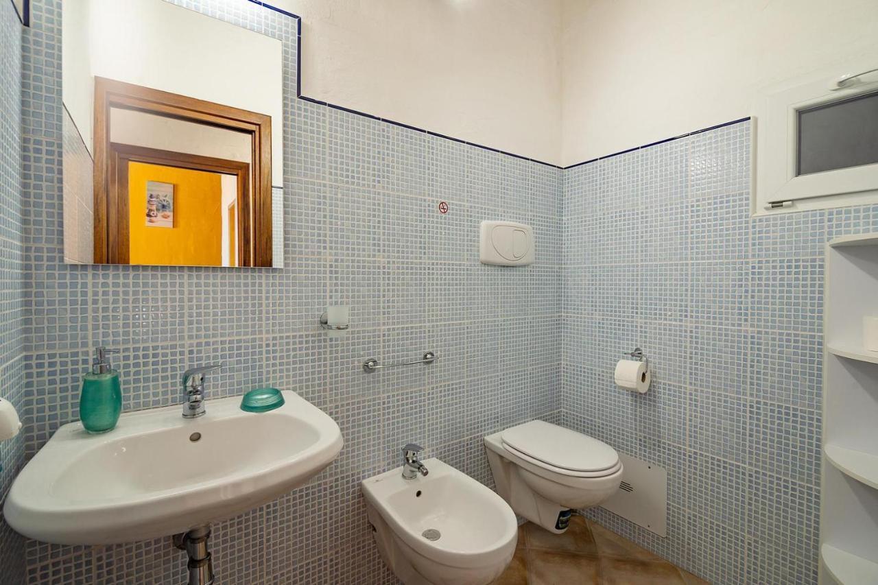 L'Estasi Tanca Piras A Bordo Piscina Con Vista Mare Villa Nebida Eksteriør billede