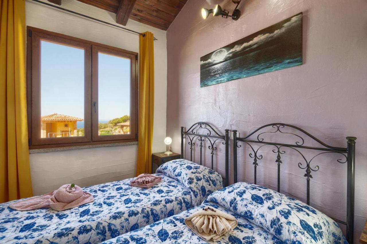 L'Estasi Tanca Piras A Bordo Piscina Con Vista Mare Villa Nebida Eksteriør billede
