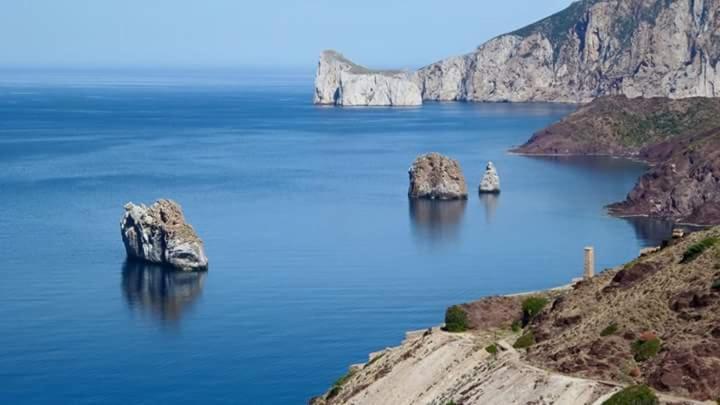 L'Estasi Tanca Piras A Bordo Piscina Con Vista Mare Villa Nebida Eksteriør billede