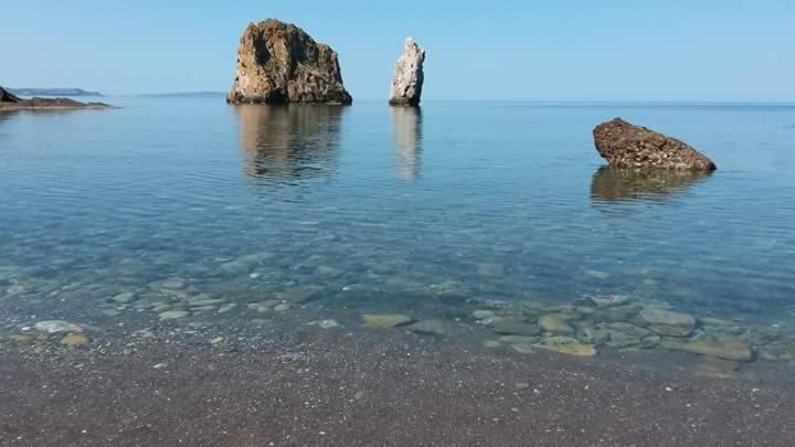 L'Estasi Tanca Piras A Bordo Piscina Con Vista Mare Villa Nebida Eksteriør billede